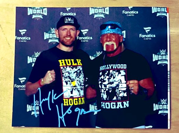 When I met #HulkHogan we pointed to our matching Ts

When I got our pic ✍️ I said “Next time we will switch” &amp; he laughed. I said I’d waited all my life to meet him &amp; he said “Thanks for hanging in there Brother”

Sadly, next time wasn’t to be but I’m grateful to have met my Hero