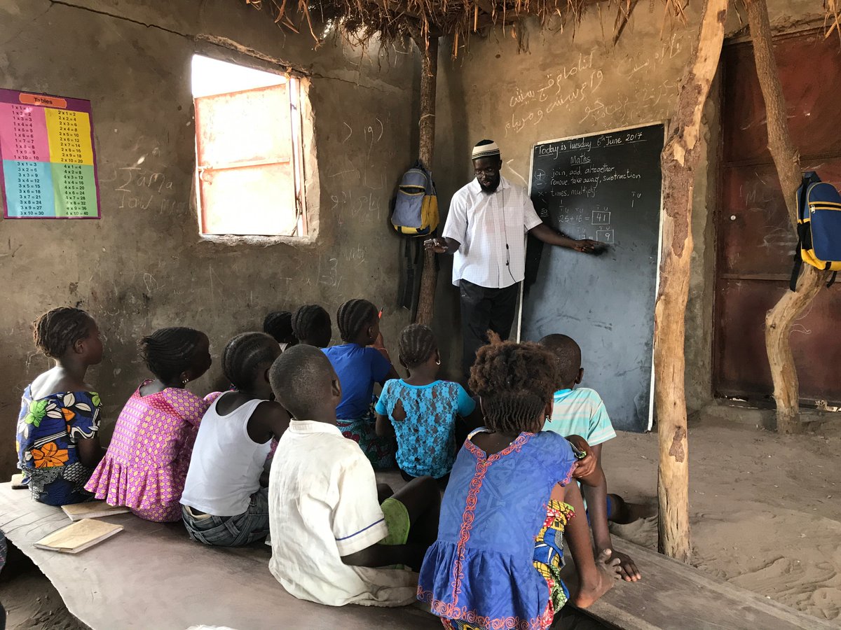 جائزة خليفة التربوية tweet media