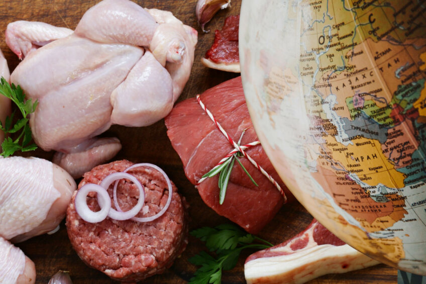 Poultry World_global tweet media