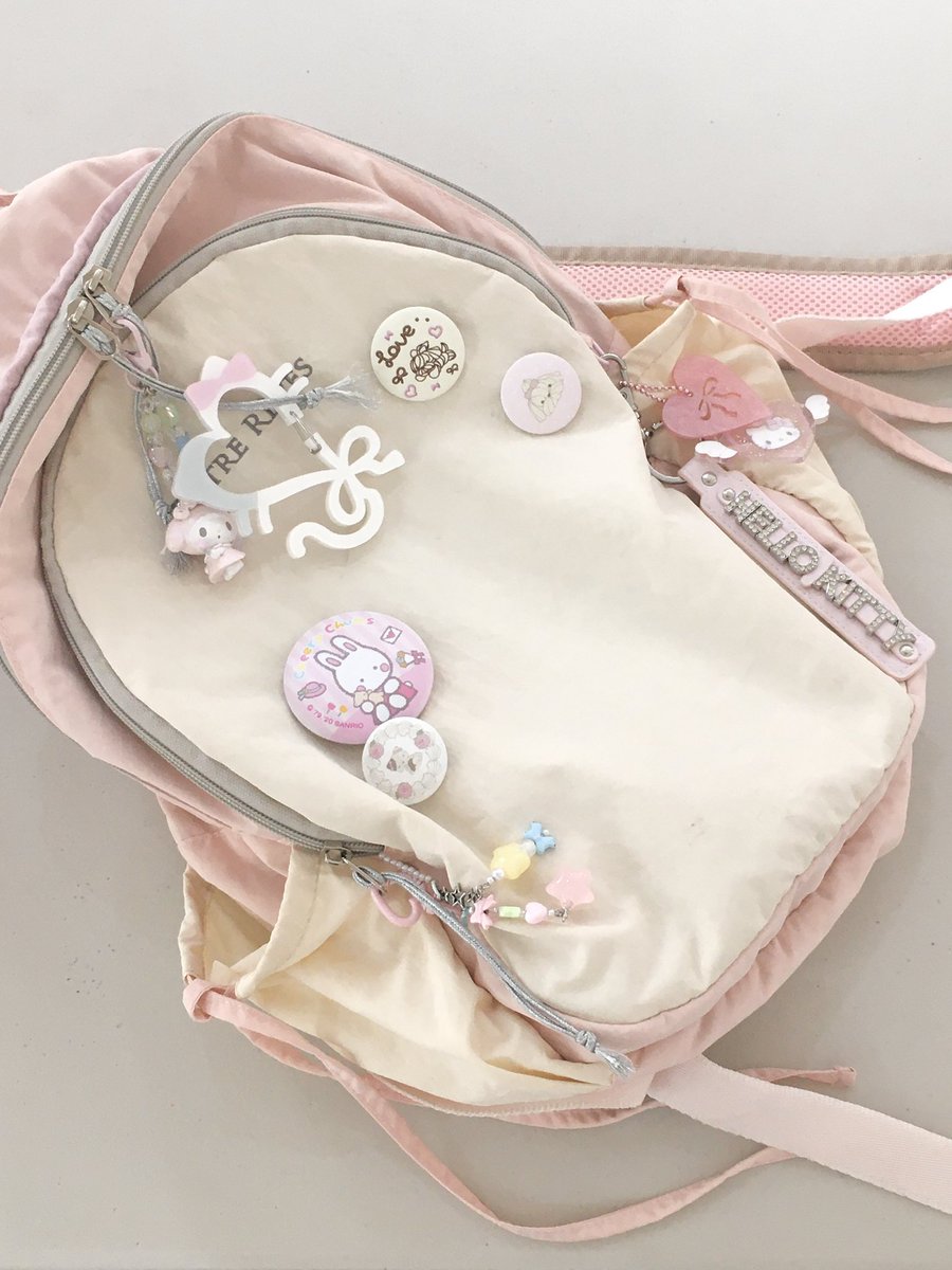 _soso_hehe's tweet image. 카라비너 가방에 걸어주면 엄청 귀여워요🎀