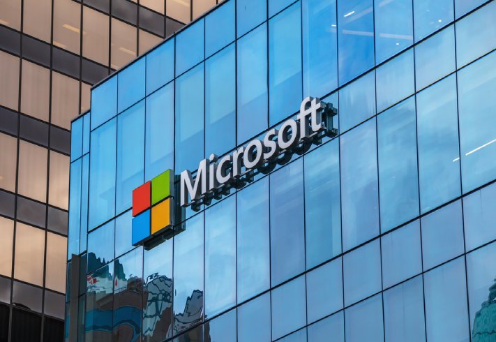 Microsoft Suspends Services to Rosneft-Backed Indian Refiner 
🇮🇳🇷🇺🇺🇸
Nayara Energy, an Indian refiner backed by Russia, has
 sued Microsoft in Delhi High Court after the U.S. 
company suspended critical services. 🧑‍⚖️

The refiner seeks immediate service restoration, 
claiming