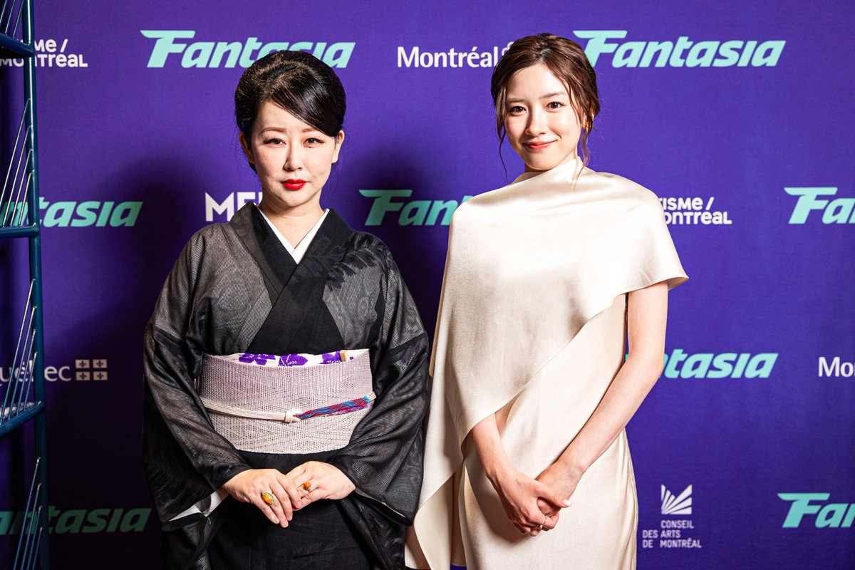 oricon's tweet photo. 永野芽郁、カナダの映画祭に急遽登壇❗️
東村アキコと映画『かくかくしかじか』
フランス語と英語交えて舞台挨拶
https://t.co/aApmqRfODz

#永野芽郁 #映画かくしか
@kakushika_movie @mei_nagano0924 https://t.co/IX38iYWb2B