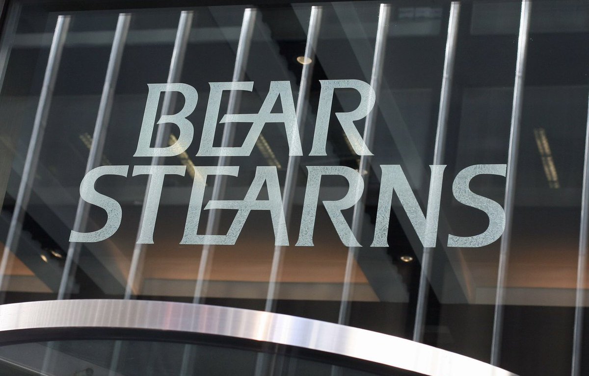 Cesarsanchez_co's tweet image. Which Bank screwed over more people? 🤔 #fazebanks #FaZeClan #Crypto #MLGCoin #cryptocurrency #Adinross #RUG