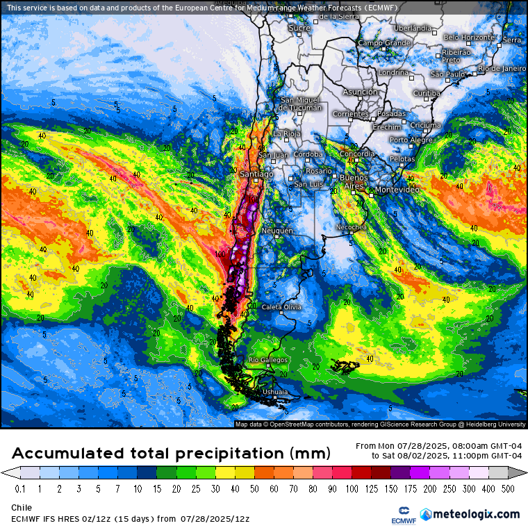 EdoWeatherman's tweet photo. Actualización alerta lluvia abundante, viento, tormentas eléctricas e isoterma 0 elevada. Zona norte, central y sur.

Este miércoles ingresa potente sistema frontal que afectará desde Biobío a Los Lagos, agregando más agua a la zona sur. Este evento trae una isoterma 0 sobre lo normal así que lloverá donde debiese nevar, además estará acompañado de viento moderado (>45-65 km/hr) y probables ⛈️. 
Durante la tarde-noche alcanza Ñuble y Maule con mucha intensidad y se espera una noche de miércoles a mañana de jueves con lluvia intensa en estas regiones, además de viento sobre 45-65 km/hr. El jueves por la mañana ya estará con lluvia intensa en costa de O'Higgins para luego abarcar toda esa región y la costa de Valparaíso. Viento sobre 40-60 km/hr.
Al atardecer afectará toda esta región y durante la noche del jueves la región Metropolitana. Viento de 30-50 km/hr.
El viernes la lluvia afectará toda la región de Coquimbo y la parte sur de Atacama, hasta Copiapó. Viento de 30-50 km/hr.
Este evento declina el sábado en toda la zona central.

Montos previstos por región.
Región de Atacama (Copiapó al sur). 1-15 mm. Viernes.
*Región de Coquimbo. 10-45 mm en parte norte y 20-55 mm en parte sur, entre jueves por la noche y viernes.
*Región de Valparaíso. 45-90 mm en la costa y 30-70 mm en interior. Jueves a sábado.
*Región Metropolitana. 20-45 mm en el centro, 30-55 mm en comunas del sur y poniente. Jueves noche a sábado.
*Región de O'Higgins. 50-90 mm en costa, 40-70 mm en interior. Jueves a sábado.
*Región del Maule. 70-120 mm en costa, 60-100 mm en interior. Miércoles Pm a sábado.
*Región de Ñuble. 70-100 mm miércoles a sábado.
*Región del Biobío. 70-120 mm en costa, 65-110 mm en interior. Parte sur sobre 80-120 mm. Miércoles a sábado.

*Región de Araucanía y Los Ríos. 80-145 mm. Miércoles a sábado.
*Región de Los Lagos. 40-70 mm. Miércoles a sábado.

Región de Aysén. 30-60 mm. Miércoles a sábado.

*En todas estas regiones puede haber sectores que superen montos proyectados, esto por acción del río atmosférico y por la probabilidad de tormentas eléctricas.
Posibilidad de trombas y/o tornados entre Biobío y Los Lagos el miércoles y jueves.
Isoterma sobre 2000-2500 msnm entre miércoles y jueves. La isoterma 0 debiese bajar la noche del viernes y esto traerá nieve a sectores sobre los 1300-1600 msnm en la zona central. 

Los montos y su rango amplio son el resultado de ponderar la proyección de los modelos europeo y americano, además de considerar un sector amplio que toma varias ciudades y no un lugar en especial. 

El evento seguirá evolucionando y puede haber modificaciones, este martes por la noche nueva actualización.