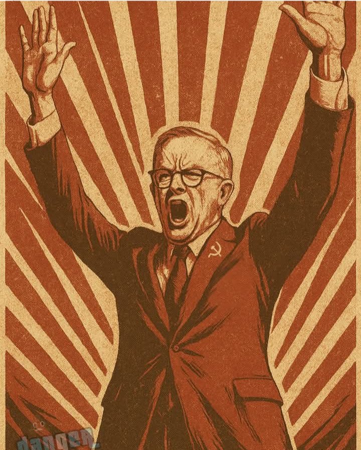 JimThom90458694's tweet image. From Danger Dan Facebook. 

What athin-skinnedd brittle little wease,  he has to be to do this. This moron is, without doubt, the worst PM in living memory! He even outdoes rudd/gillard/rudd, and that in itself is no mean feat..

#ItsTimeAustralia
#Ididntvotelabor
#MrandMrs34%