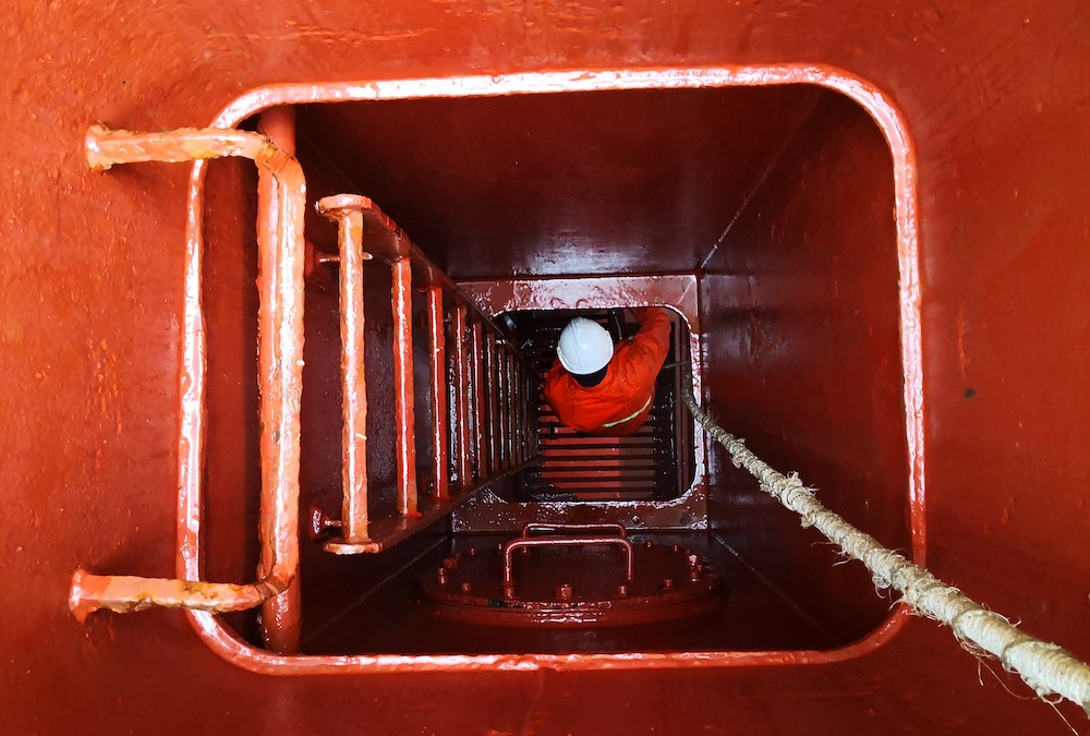 Let them eat biscuits: The tone-deaf wellness messages undermining seafarer support dlvr.it/TM9Rzx