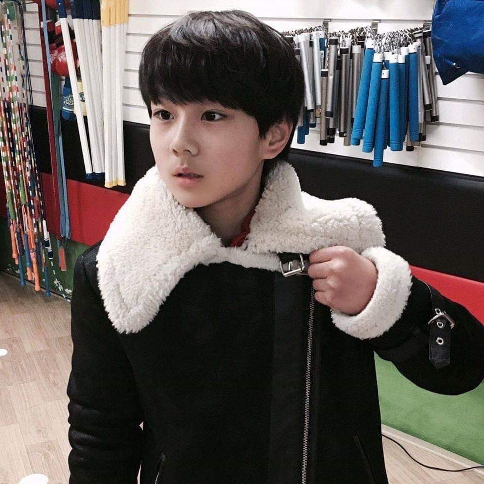 migooaba's tweet image. 키작은미소년이야기 니노막시무스 카이저쏘제
쏘냐도르앤스파르타 죽지않아 나는 죽지않아