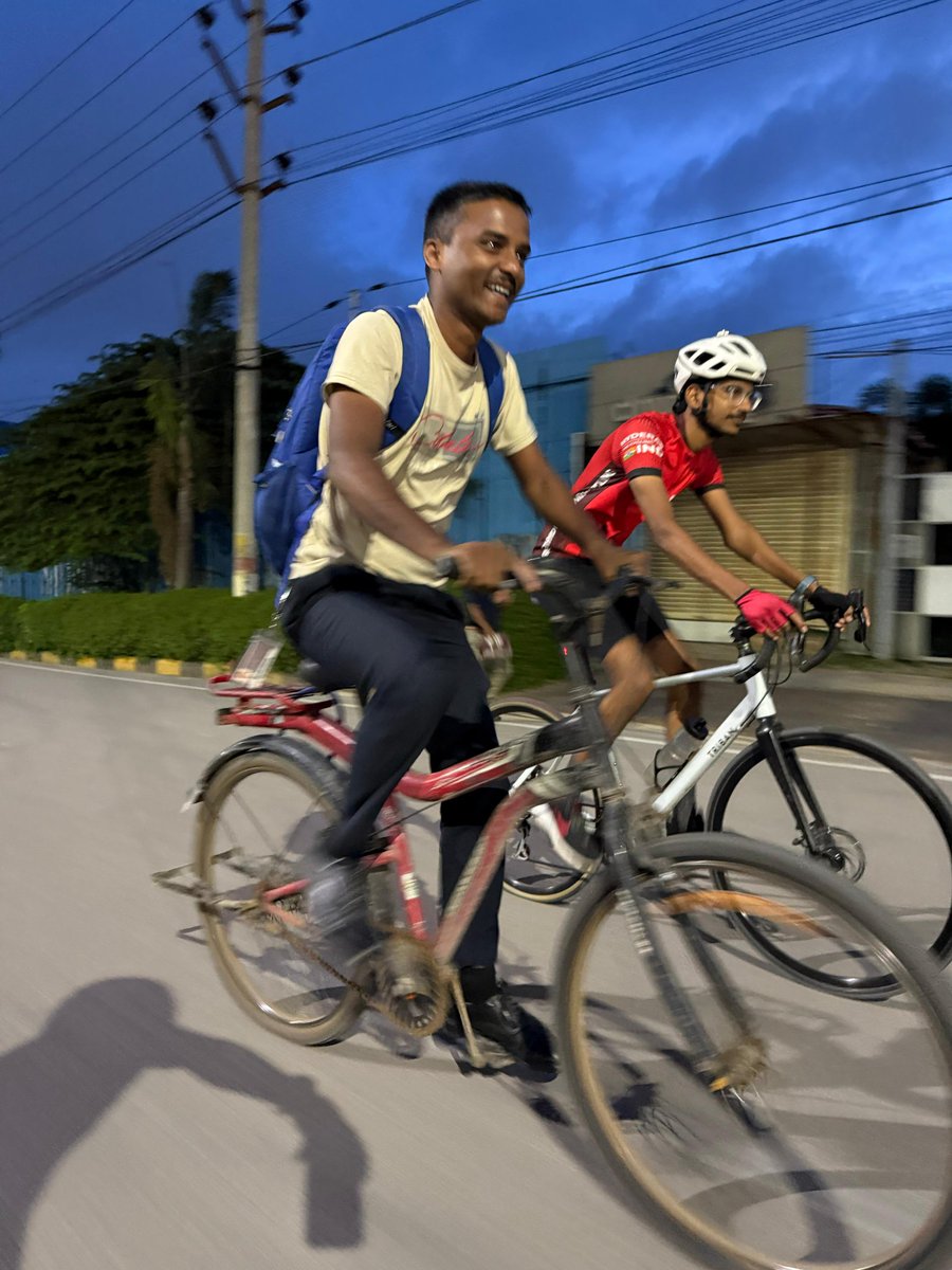 🌍🚴‍♂️ Before the world wakes up, they ride—through darkness, dust, and danger.

No gear, no glory—just grit.

To earn, to save, and unknowingly, to sustain.

These livelihood cyclists are silent climate warriors—proving that the bicycle isn’t just transport, it’s a solution
