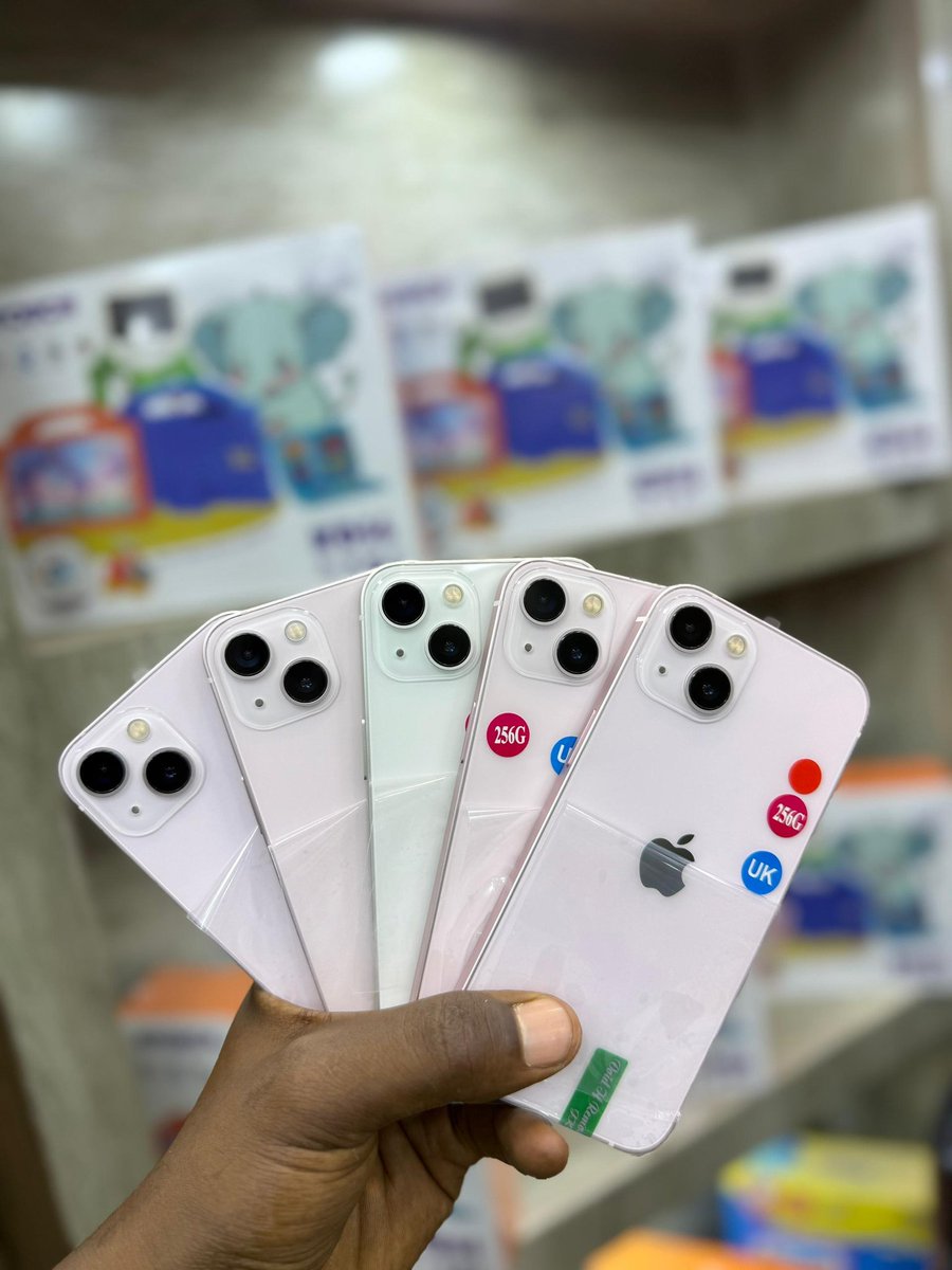 Miongoni mwa matoleo bora sana ya iPhone series ni hii iPhone 13 Plain...

Inapatikana kwa 870K tu 
Kwa Mwanza ni free delivery popote pale ulipo ndani ya jiji la Mwanza.

+255747151944 Njoo tuongee Business.