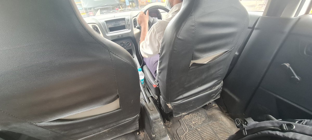 jeet_kumar's tweet photo. Appalling @Uber vehicle quality in Mumbai. @Uber_India can I get a refund please? Also get your act together, it is beyond embarrassing. https://t.co/mWnFWQbBFl