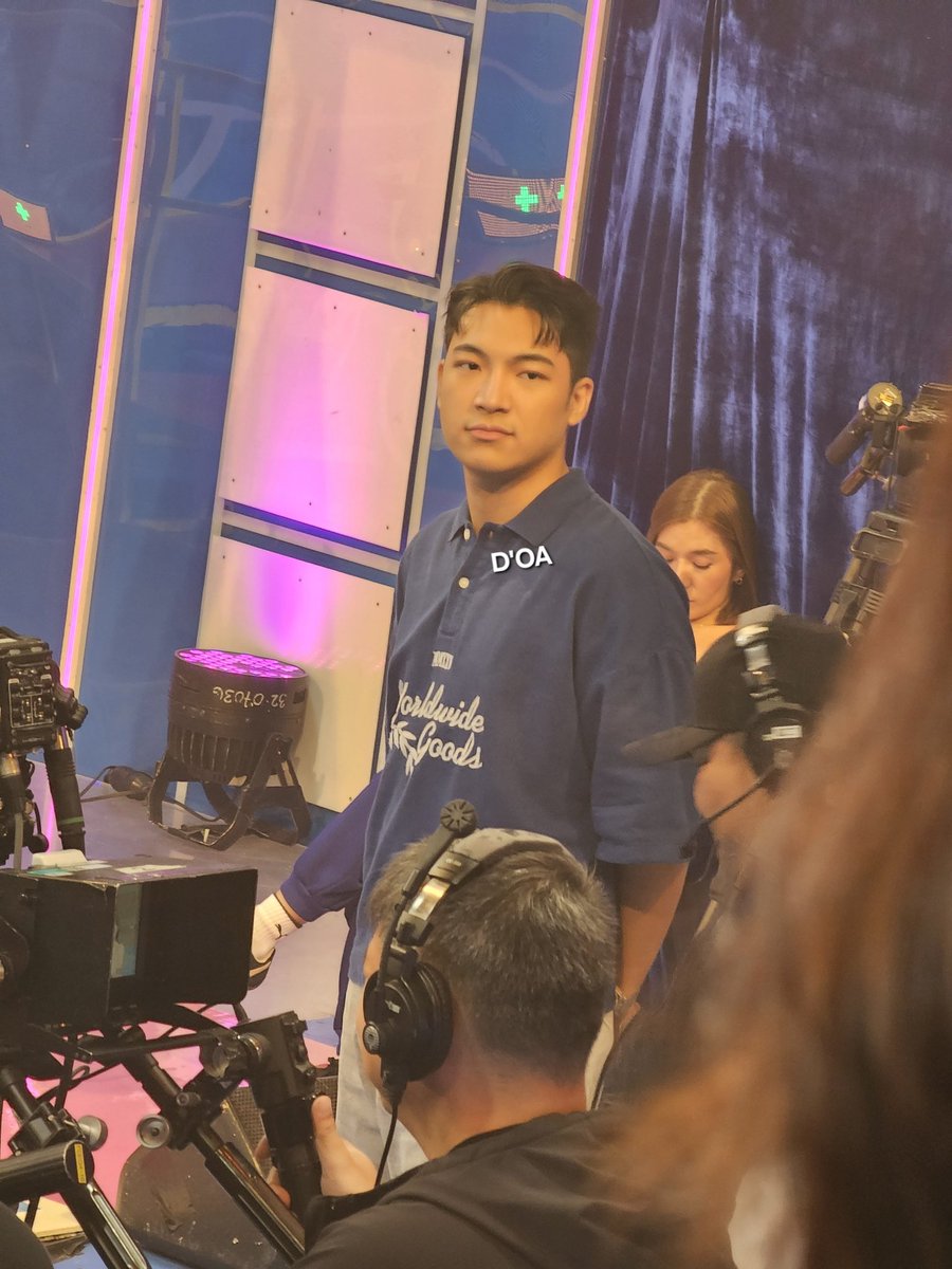 dbabes_official's tweet photo. Face card never decline!

#DARREN @Espanto2001
#ShowtimeOverSaNoontimeAmats https://t.co/01GW6Iorrb