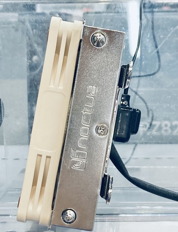 🎮 PCパーツ担当おすすめ #CPUクーラー 🎮

#Noctua NH-L9a-AM5
税込6,780円‼

▶TDP95WまでのAM5 CPUに対応‼
▶高さ37mmでスーパーコンパクト✨

🖥Mini-ITXの小型PCにおすすめ🖥

ぜひ #ソフマップ町田店 までお越しください‼️🏃🎮

#自作PC #自作パーツ