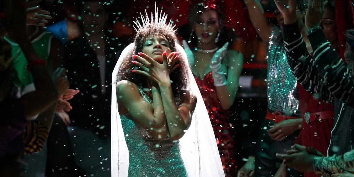 JOEROTICA's tweet image. sinto tanta saudade de assistir uma produção interessante do ryan murphy... de uma forma ou de outra os produtos dele formaram muito a pessoa que sou hoje. só ele sabe retratar o mundo LGBT da mesma forma que eu enxergo... queria que ele produzisse a temporada studio 54 de ACS.