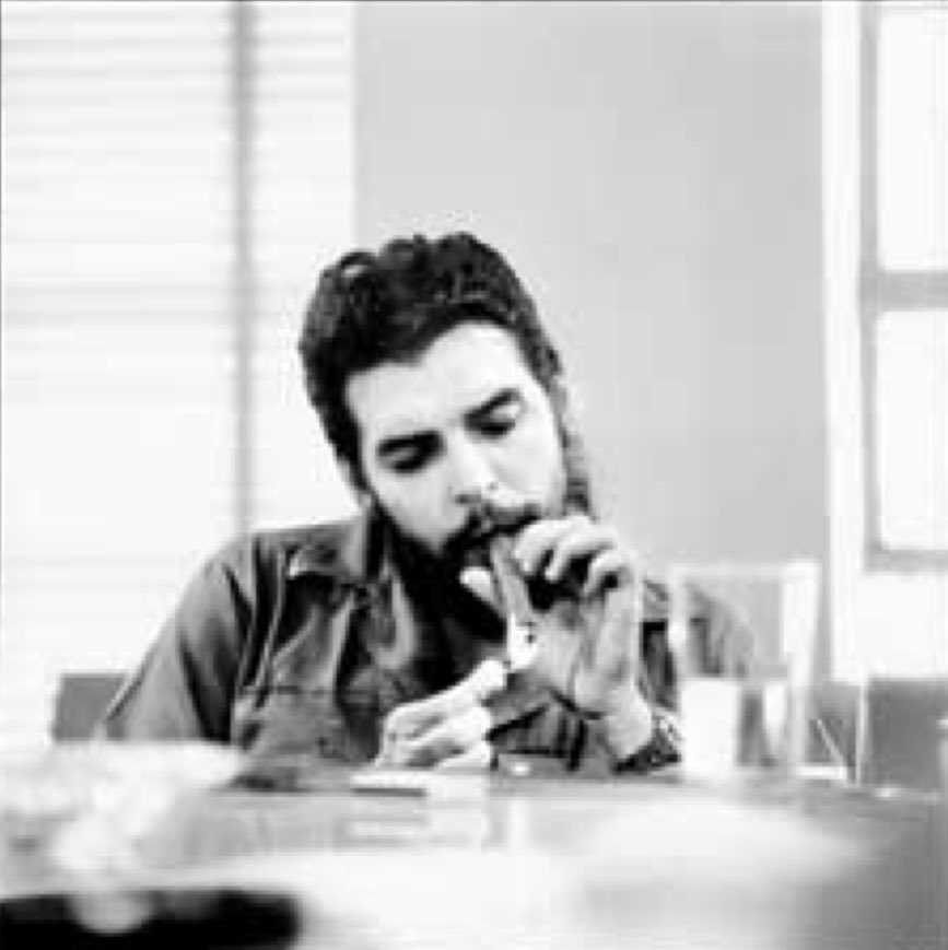 lhan55's tweet photo. Si la batalla por las ideas es, también, un combate por las imágenes, hay que reivindicar la extraordinaria producción fotográfica de Rodrigo Moya que explican Revolución cubana, guerrillas latinoamericanas y luchas populares

https://t.co/22FEnFoMSu

📸Rodrigo Moya https://t.co/znM819bk7k