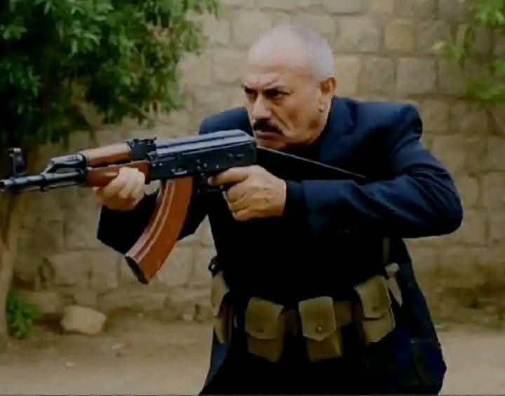 الزعيم عفاش رحمة الله عليه شهيد ونفتخر به قاتل حتى قتل ختم حياته بالشهادة على تراب الوطن اقولها انا #اصلاحي