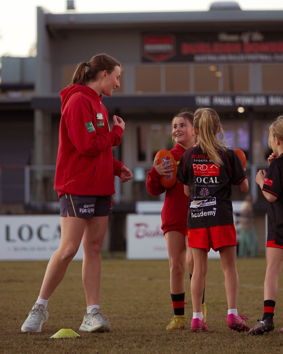 GoldCoastSUNS's tweet image. Havana Harris & Nyalli Milne return to their roots at @BurleighBombers 🥰