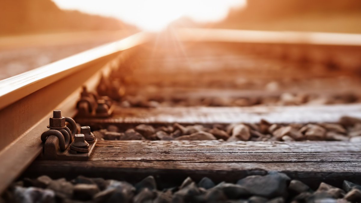 LuceverdeInfo's tweet image. 🚆 #Treni | Linea Siracusa – Caltanissetta Centrale

❗ Regione #Sicilia, fino a sabato 10 agosto, sulla linea Siracusa – Caltanissetta Centrale, i treni  sono sostituiti da bus con variazione dell&apos;offerta commerciale

ℹ️ buff.ly/s2ax3He

 #Luceverde