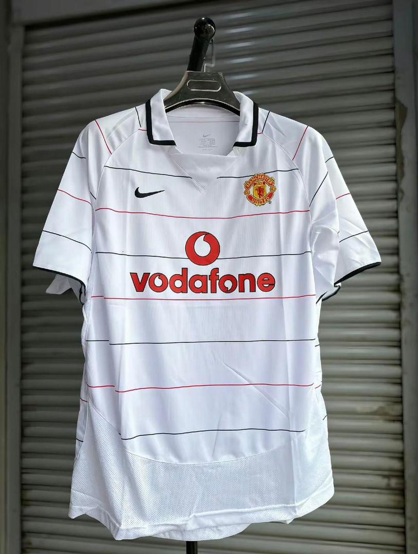 Akatwijuka45431's tweet photo. Your one-stop shop for sports jerseys and equipment #knitpoint https://t.co/wt8tk4Inli