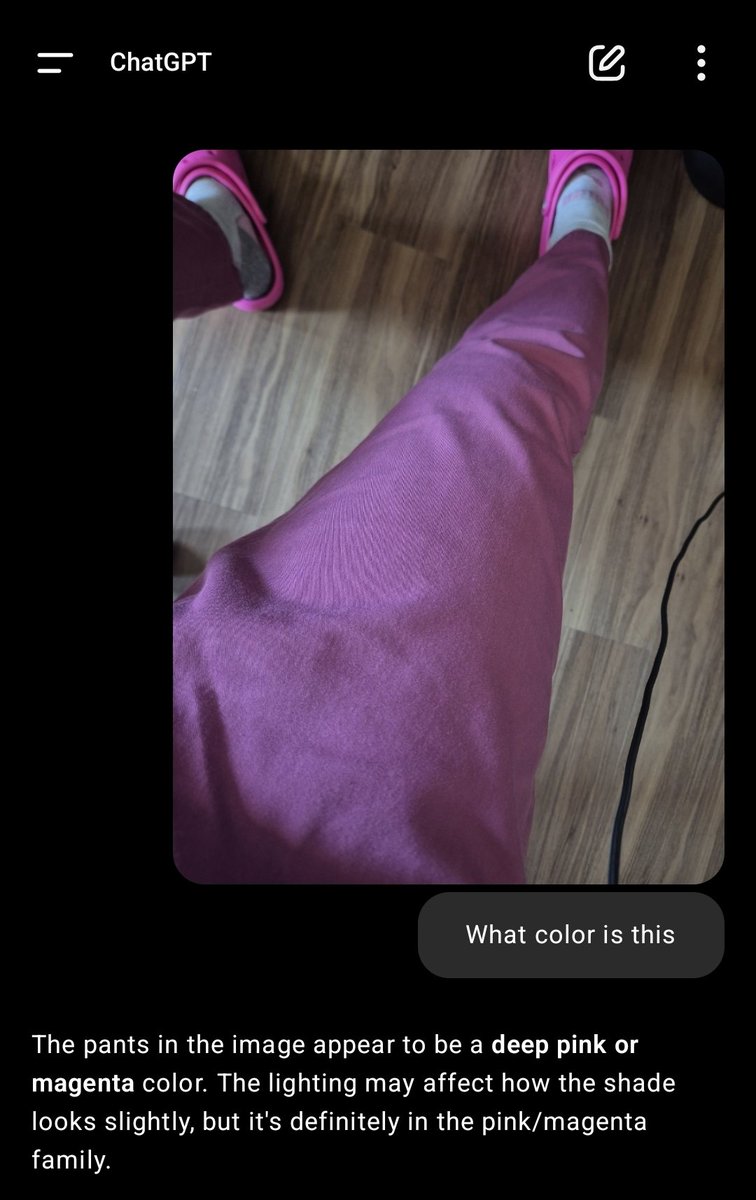 chronicle11's tweet image. On today&apos;s random episode of asking ChatGPT. 😅 #colorgradients #isthispantone