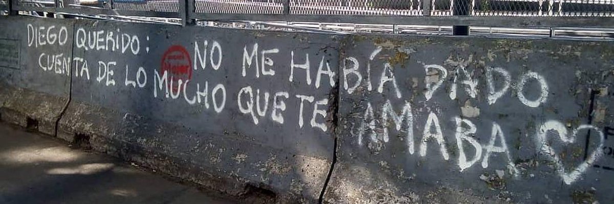 "Yo puedo equivocarme, pero con mi cuerpo. Los argentinos saben que el Diego no les metió la mano en le plato de comida" (1999).