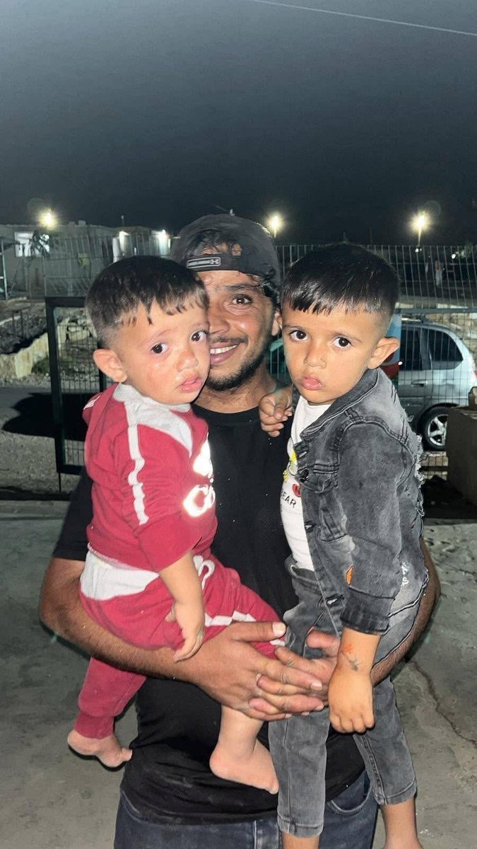 הרבה זמן לא הרגשתי חוסר אונים כמו מול הרצח של עודה הת׳לין. האיש הזה היה פעיל שלום, חבר של עשרות ישראלים, דגל במאבק לא אלים אל מול עוול שנגרם לכפר שלו, כולל אתמול 
נחטפנו על ידי קיצוניים ונתנו להם לבצע פשעים בשמנו