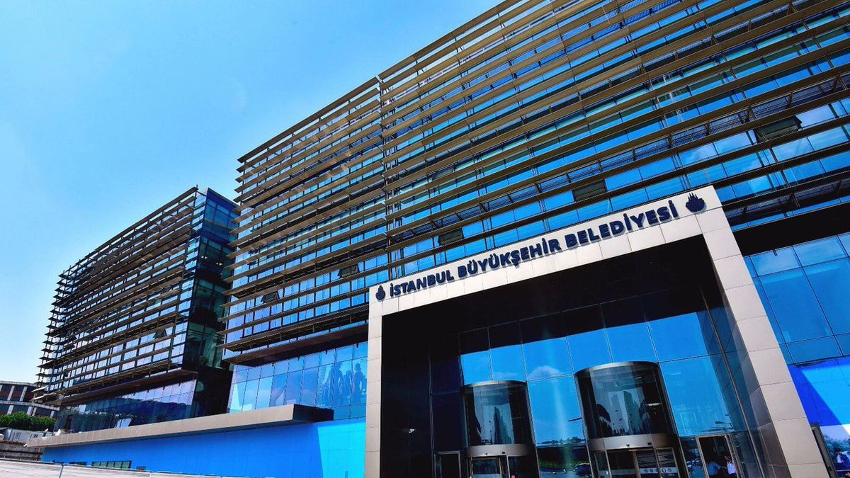 İBB’ye yeni operasyon: İETT Genel Müdürü’nün de aralarında olduğu yöneticiler gözaltında

Gözaltına alınanlara “İSFALT ve İETT’den alınan ihalelere fesat karıştırdığı” suçlaması yöneltildi

İSFALT Genel Müdürü "etkin pişmanlık" ifadesi vermişti

sendika.org/2025/07/ibbye-…