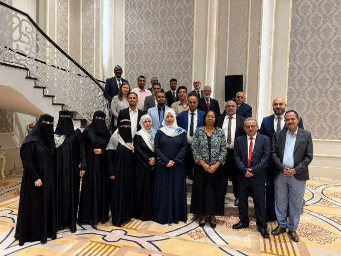 Proud moment for Somalia 🇸🇴 on the international stage!
Last week, our Director General, Dr. Abdisalam Mohamed, (<a href="/AbdisalamHumbul/">Abdisalam Mohamed</a>) represented the Somali National Bureau of Statistics (SNBS) at a high-level OECD/PARIS21 workshop in #Jeddah. His powerful presentation highlighted