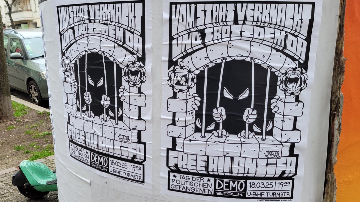 AIB (@antifainfoblatt) on Twitter photo "Liebe und Kraft"
Rückblick, Update und Einordnung aus Sicht des "Budapest Antifascist Solidarity Commitee" (<a href="/BASC161/">BASC</a>) zur Repression gegen Antifaschist*innen. (AIB Nr. 146, 1.2025)
➔ t1p.de/qe1it "Liebe und Kraft"
Rückblick, Update und Einordnung aus Sicht des "Budapest Antifascist Solidarity Commitee" (<a href="/BASC161/">BASC</a>) zur Repression gegen Antifaschist*innen. (AIB Nr. 146, 1.2025)
➔ t1p.de/qe1it