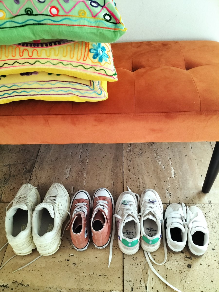 Full house 🫶.

Wat je ook weer doet beseffen dat je geen 40 meer bent 😅.