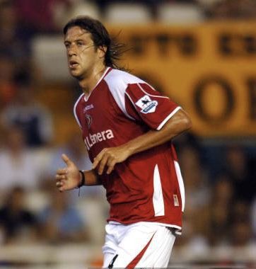 CafcFacts's tweet image. 29/7/2006 Valencia 3 #cafc 1
Gonzalo Sorondo with the goal for Charlton Athletic in this pre season friendly on a Saturday night in the Mestalla
Attendance: 40,000
Kick off was at 10:45pm
