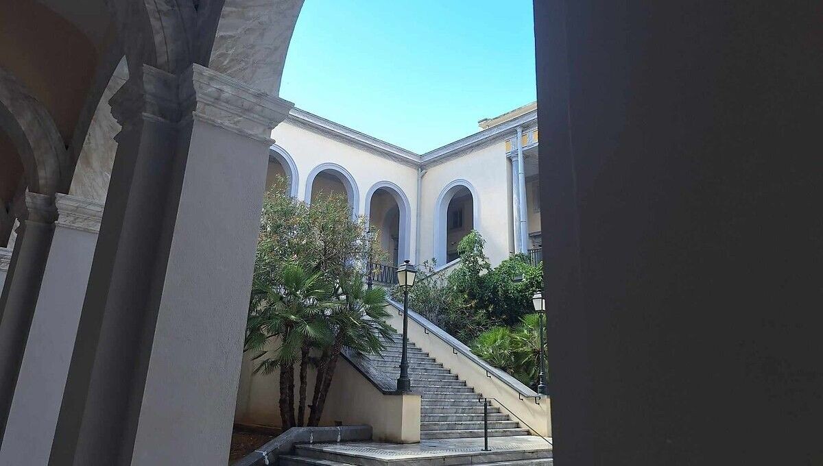 icircfm's tweet image. Violente agression à Calvi : les cinq suspects mis en examen, deux placés en détention provisoire
➡️ l.ici.fr/7Hj