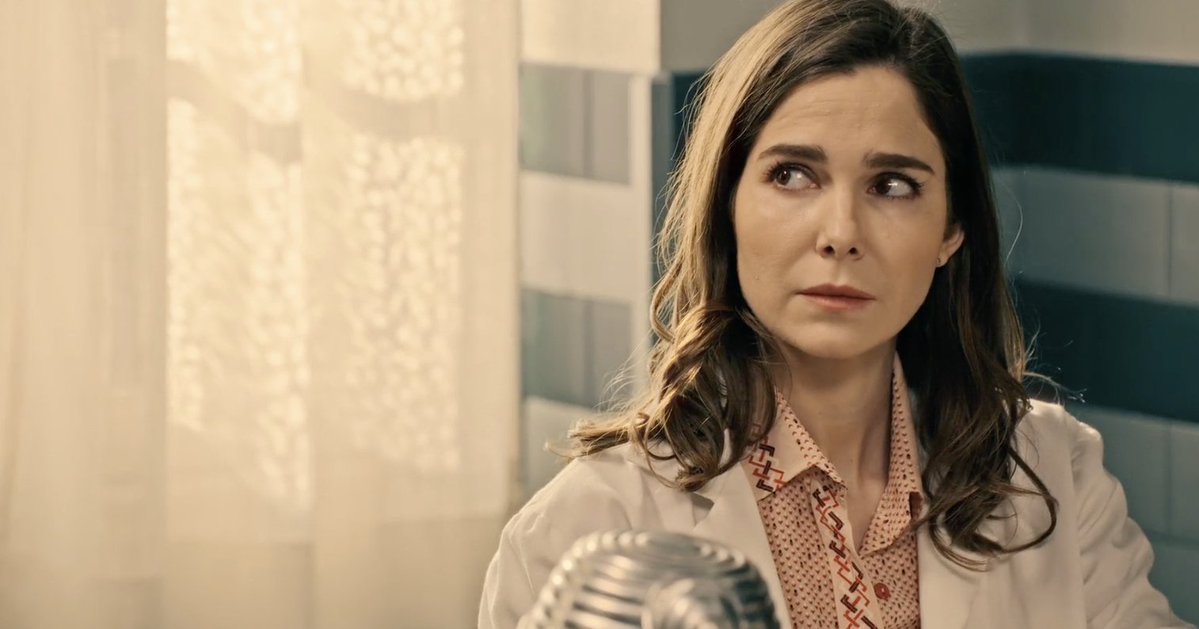 Gabriel trata de dar un gran paso con Begoña, pero… ¿cómo lo recibe ella?

Esta tarde en #SueñosDeLibertad 📺