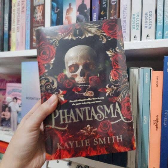 fandomlybookish's tweet image. WTS / LFB BOOKS | DECLUTTERING SALE 🥳

Bittersweet Memories by Catharina Maura - 850php
Phantasma by Kaylie Smith - 700php
God of Malice (UK ed) by Rina Kent - 700php 

Brand new and never been read. 
FREE SHIPPING 🥳