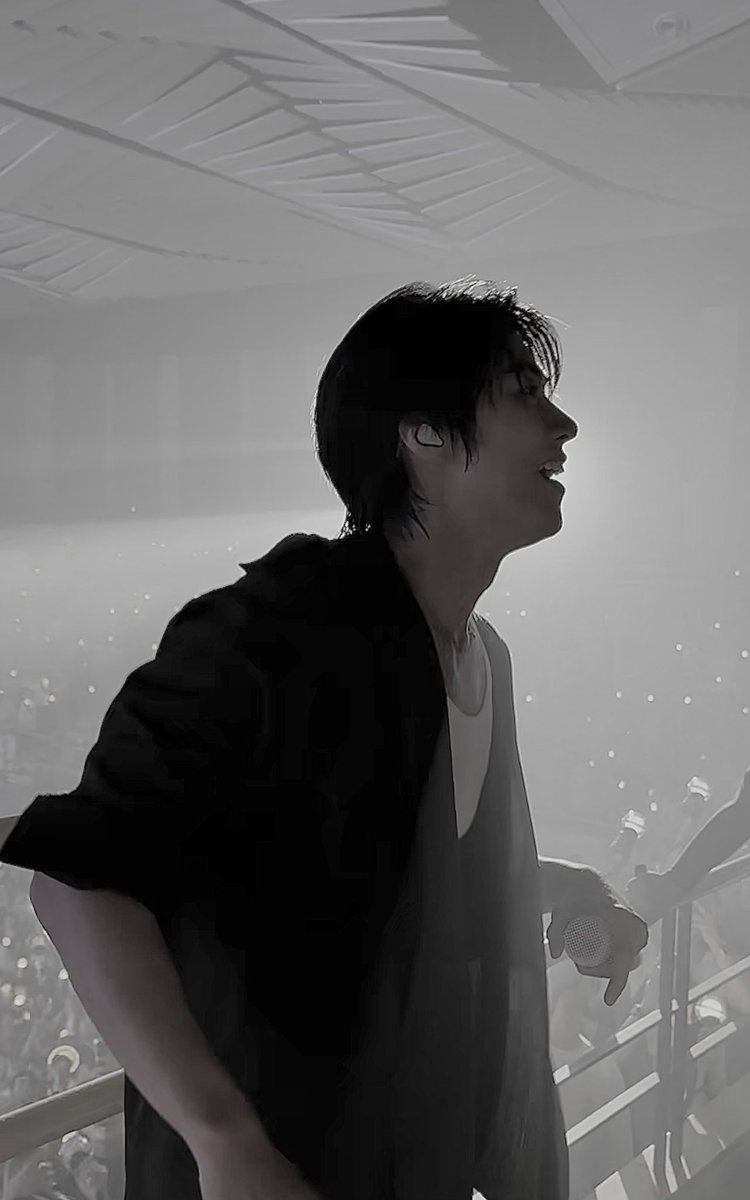 N_hapfia's tweet image. 승협이의 옆태가 너무 상남자라
깜짝 놀래버렸어요..🫢

#엔플라잉 #이승협 #어썸스테이지 #어썸