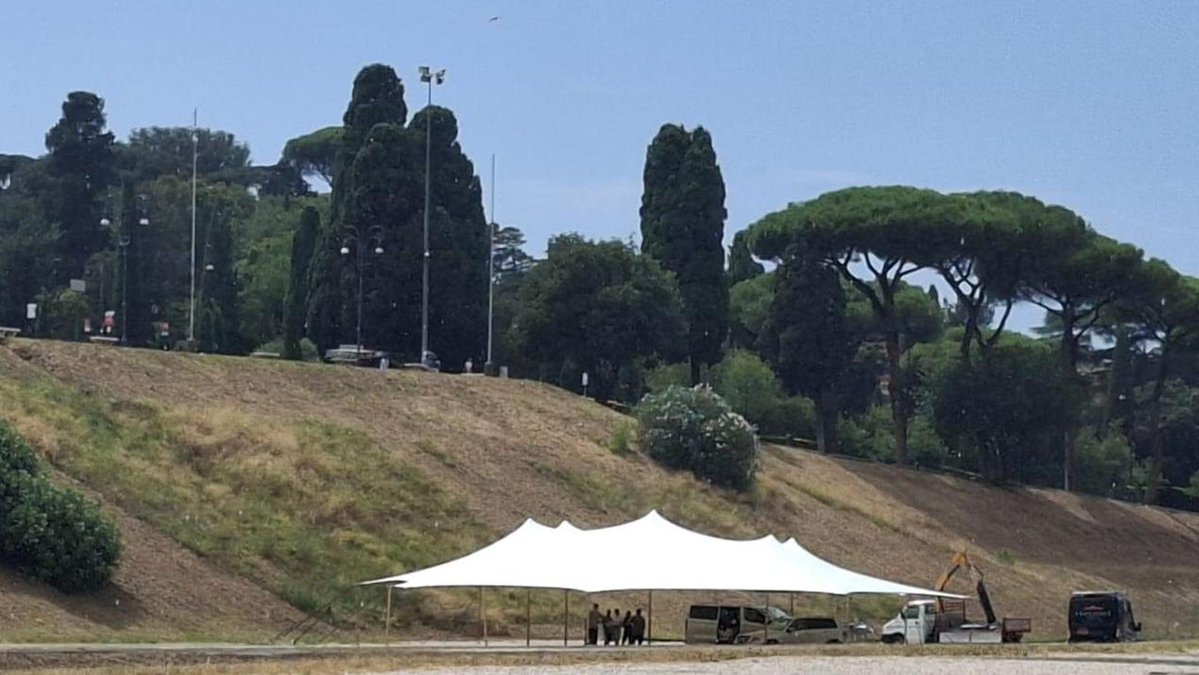 “A Tor Vergata un’invasione pacifica”. Via al grande raduno dei giovani del Giubileo roma.repubblica.it/cronaca/2025/0…