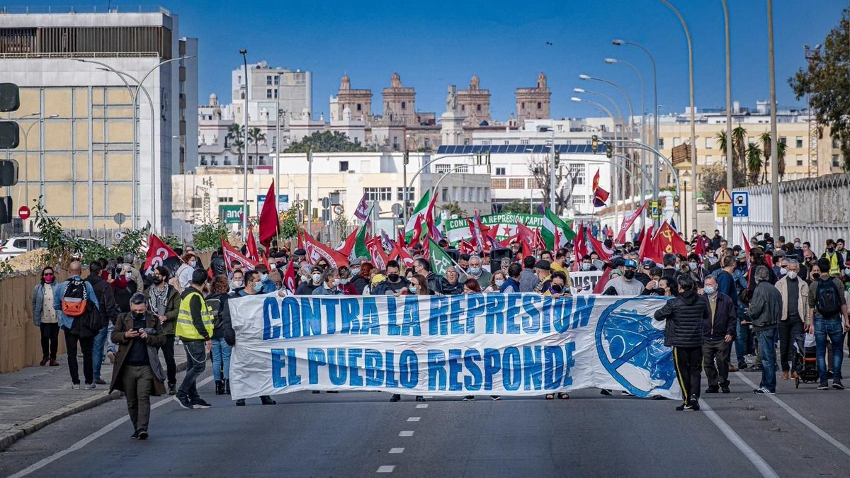 La represión contra el movimiento obrero y sindical está alcanzando cotas inimaginables hace solo unos años. Por eso, organizaciones políticas y sindicales nos estamos uniendo para responder. Únete y difunde. VIVA LA LUCHA DE LA CLASE TRABAJADORA pceml.info/carta-abierta-…