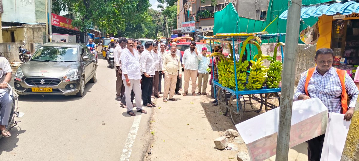హైదర్ నగర్ డివిజన్ పరిధిలోని భాగ్య నగర్ ఫేస్ 1 కాలనీ లో గల పలు సమస్యలు మరియు చేపట్టవలసిన పలు అభివృద్ధి పనుల పై, GHMC ఇంజనీరింగ్ విభాగం, శానిటేషన్ విభాగం, హార్టికల్చర్ విభాగం, మరియు GHMC స్ట్రీట్ లైట్ అధికారులతో మరియు కాలనీ వెల్ఫేర్ అసోసియేషన్ వాసులతో మరియు కాలనీ  వాసులతో కలిసి