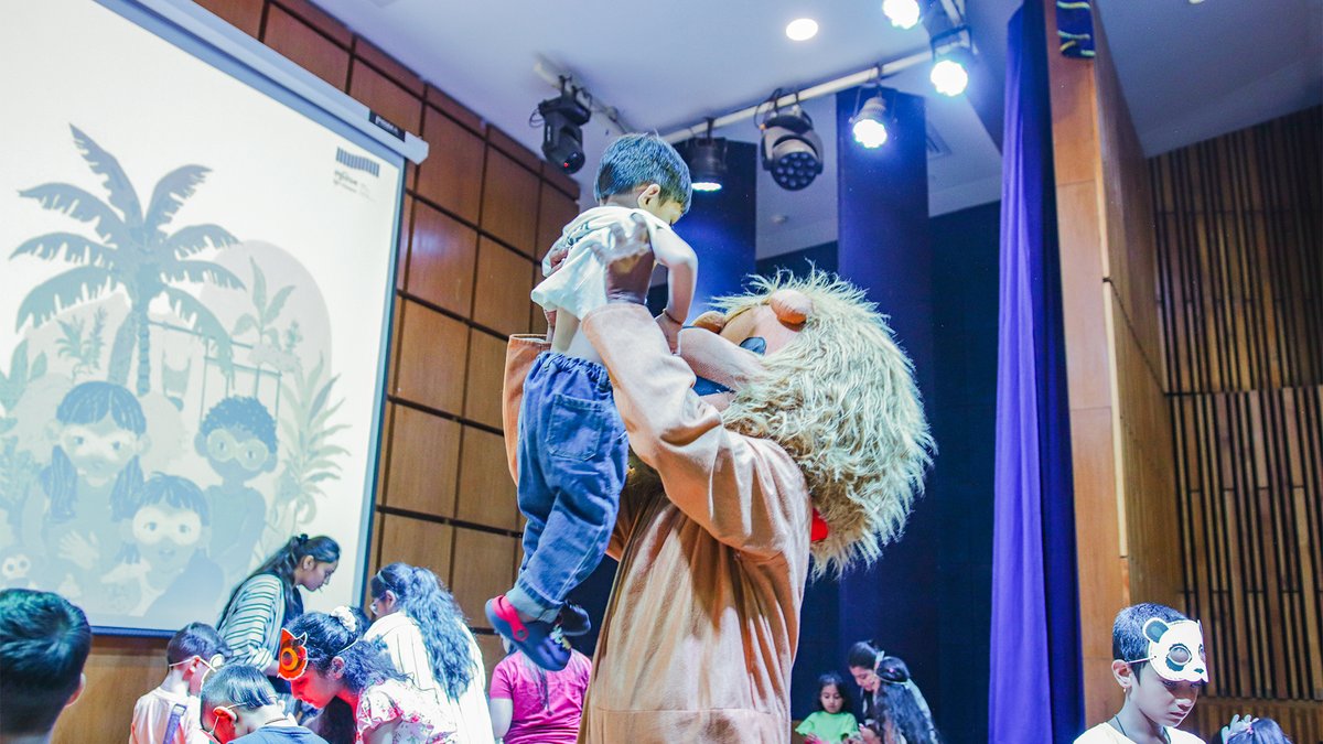 From wild roars to louder giggles — the Jungle Party at Smritivan Kids Area was a day to remember!
Families gathered, little explorers geared up, and the jungle came alive with creativity, colour, and cheer. The kids dived into a world of adventure with mask-making, jungle games,