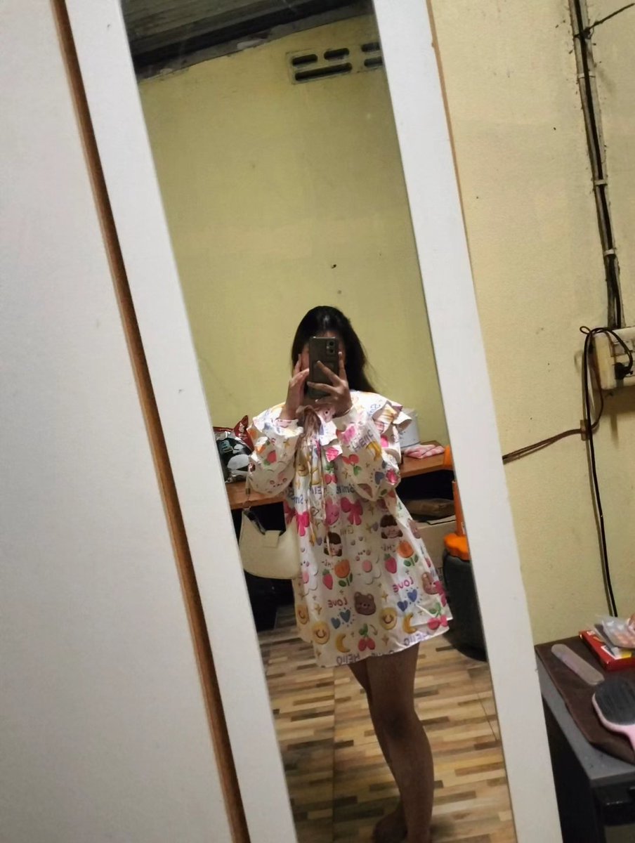 คอแห้ง..อยากจิบเบียร์เย็นๆอ่าา🙂‍↕️🫠 #สาวอวบ #โพนทอง #ร้อยเอ็ด #ไม่คุยแชท #ไม่นัดเจอ