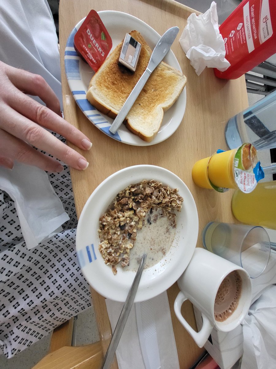 TimmyUk's tweet image. ... breakfast time wearing my excellent glasses watching F1 on SkyGo in sideroom in hospital .. ๐ฅ ๐ ๐งโโ๏ธ ๐ฑ ๐ผ ๐คณ ๐ฐ ๐ก ๐ ๐ ๐ซ