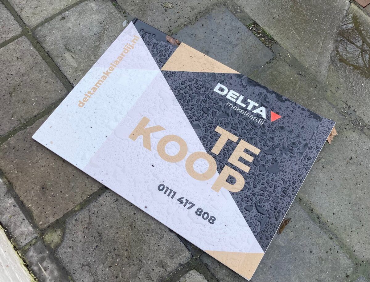 DutchNewsNL's tweet image. More sellers cut asking prices but overbidding is still the norm dutchnews.nl/?p=255075