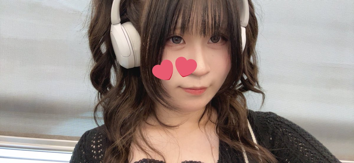 えま tweet media