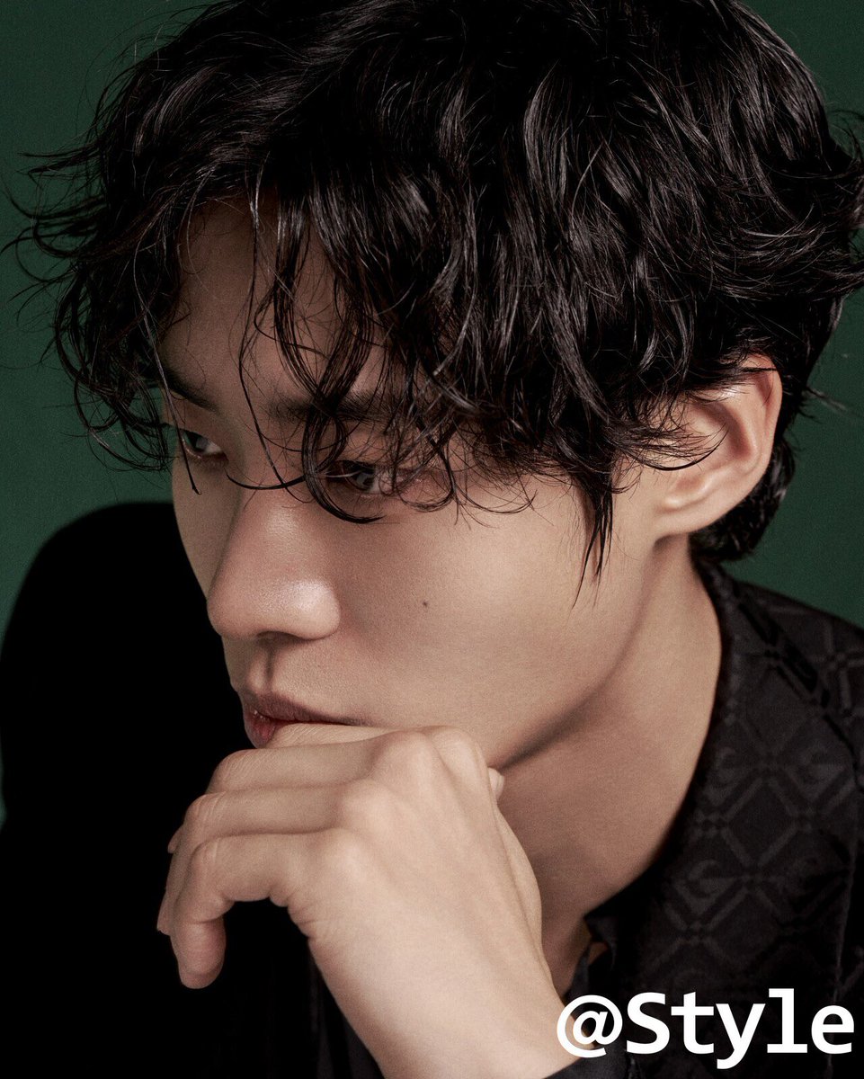 chooburger_'s tweet image. 옆선 얼빡샷 너무좋아요 ///