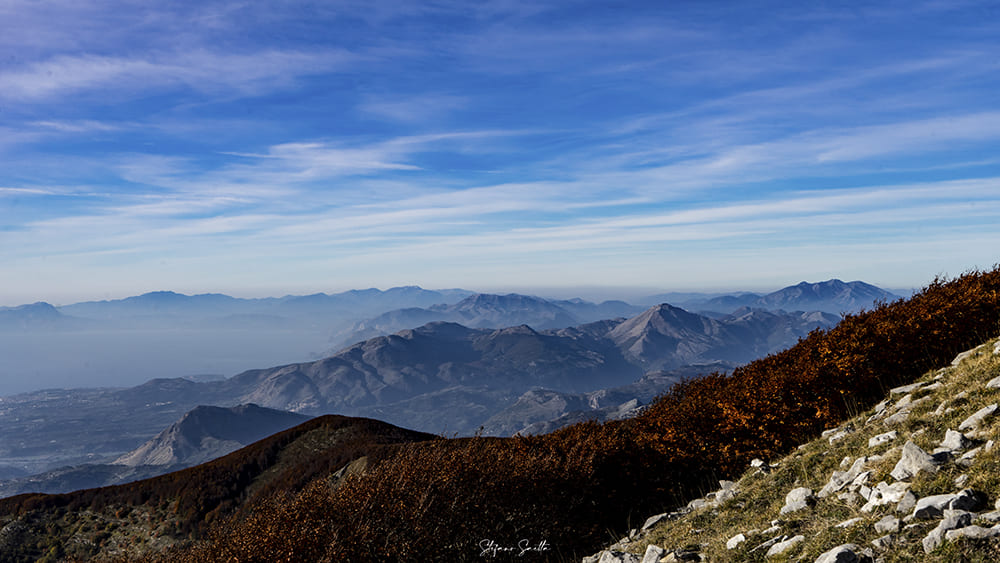 sentieripollino's tweet photo. A 1935 m s.l.m., #LaMula domina il sud-ovest del #ParcoDelPollino. Una #montagnaselvaggia e spettacolare, tra le più belle della #Calabria settentrionale.
Da non perdere!
Per altre foto e per approfondire 👇
https://t.co/kqEWM8amo7
Foto ©Horizon experience https://t.co/S7SkXeODtZ