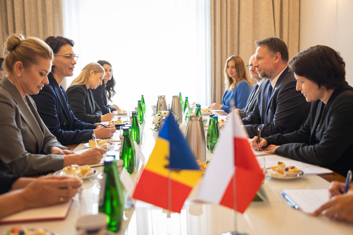 Ministry of Internal Affairs of Moldova (@miamoldova) on Twitter photo Strengthening Moldova–Poland cooperation for safer communities. Minister <a href="/DaniellaMisailN/">Daniela Misail-Nichitin</a> and Polish Minister of Interior <a href="/MKierwinski/">Marcin Kierwiński</a> discussed joint efforts in security and public order. 🇲🇩🤝🇵🇱#SecurityPartnership Strengthening Moldova–Poland cooperation for safer communities. Minister <a href="/DaniellaMisailN/">Daniela Misail-Nichitin</a> and Polish Minister of Interior <a href="/MKierwinski/">Marcin Kierwiński</a> discussed joint efforts in security and public order. 🇲🇩🤝🇵🇱#SecurityPartnership