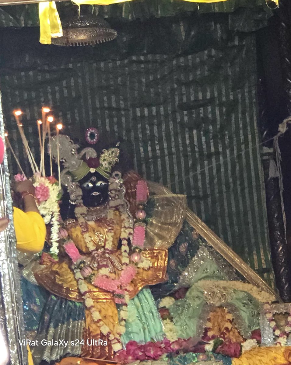 banke_shri's tweet image. आज के दर्शन श्री बाँके बिहारी जी वृन्दावन धाम