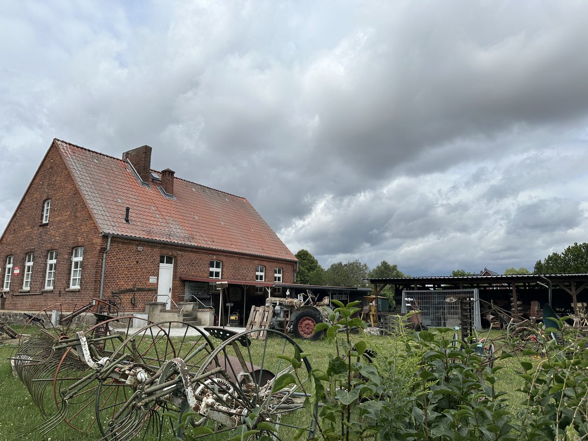 8. Wittstocker Museumstag
📅 02.08. | ⏰ 10–16 Uhr
📍 Bauernmuseum Wittstock
Altes Handwerk, Tiere, Räucherfisch &amp; mehr!
Eintritt: 4 €
👉 bauernmuseum-wittstock.de
#Uckermark_erleben
