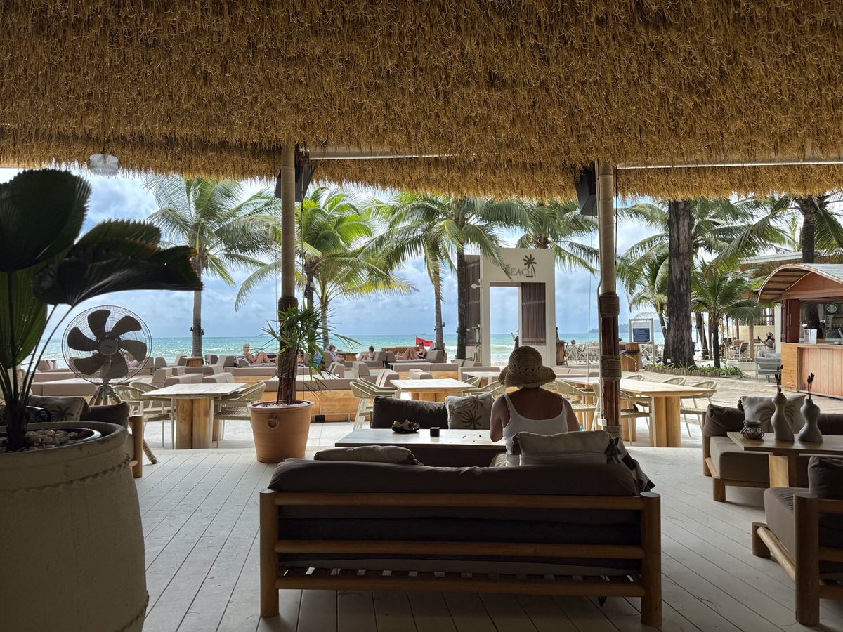 ทะเลใต้บ้านเราสวยเสมอ