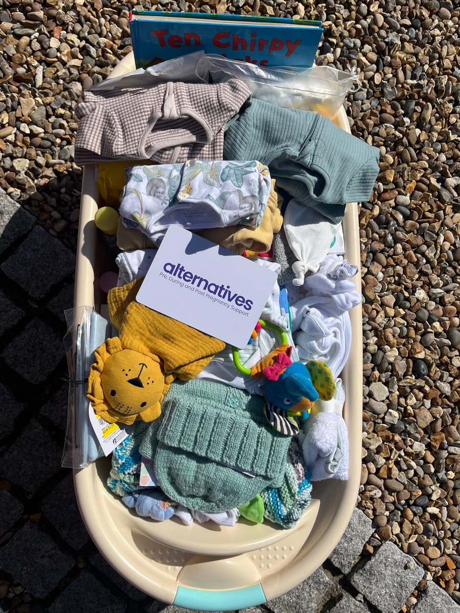 Thank you to our wonderful friends at the Alternatives Crisis Pregnancy Charity for providing these lovely baby baskets for refugee mums who have just had babies ❤️
We are so grateful to Alternatives Crisis Pregnancy Charity for their help. #showwecare