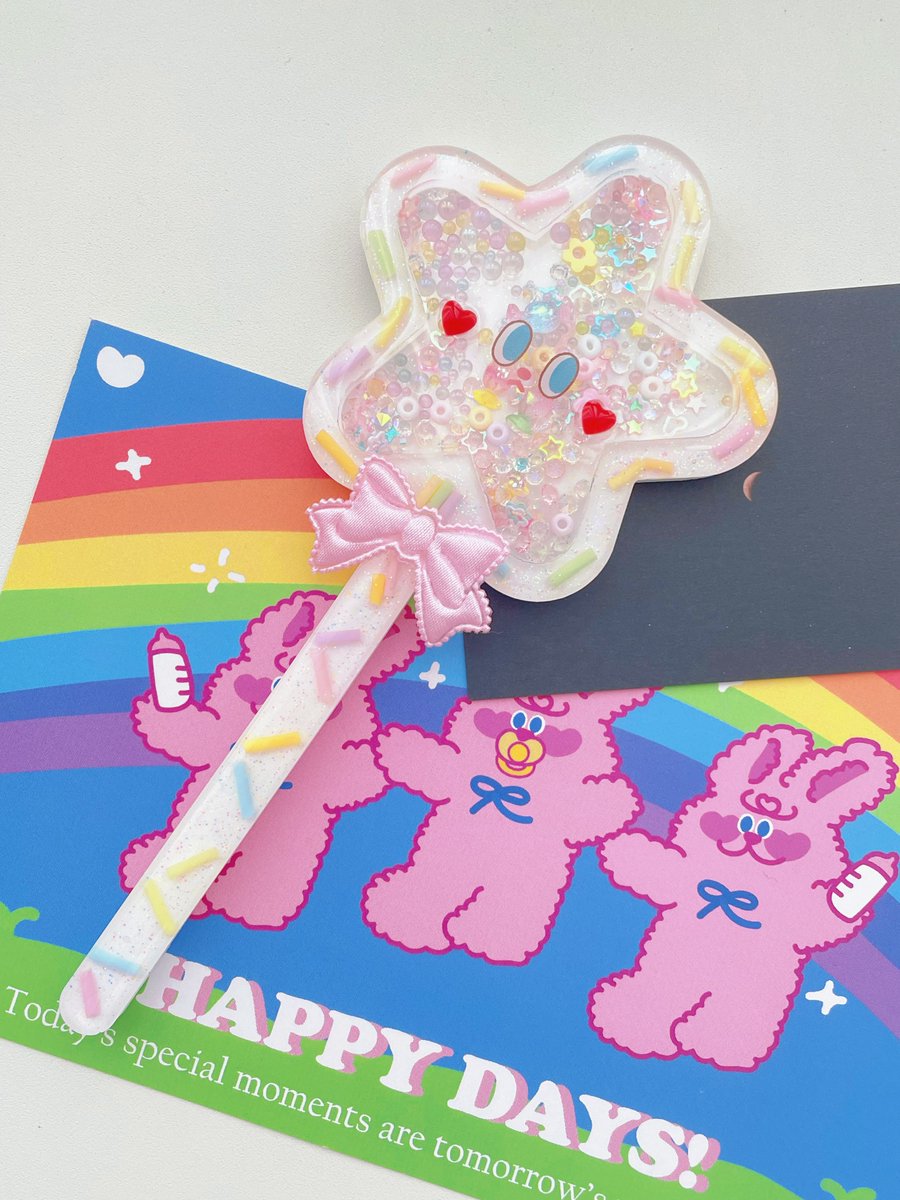 별사탕 먹고 싶은 사람?🍭( '-' 🍭 )⭐

#르에빗 #샤카샤카 #딸랑이